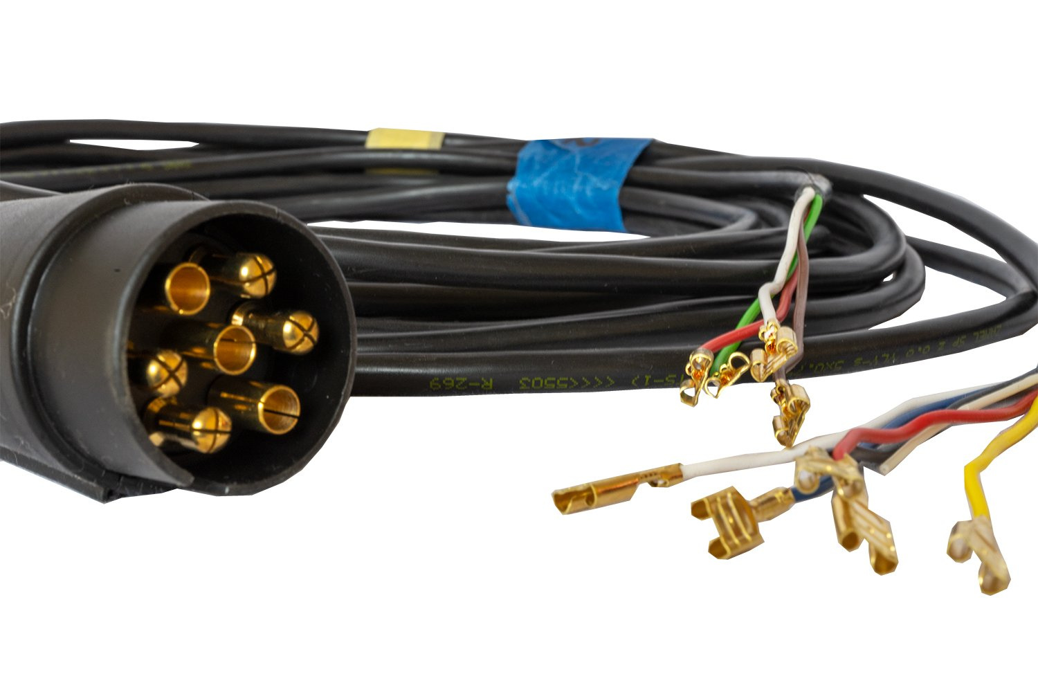 De kabel voor de aanhanger 7-polige stekker zonder bajonetten met een draaddoorsnede van 0,75 en een lengte van 4 m -